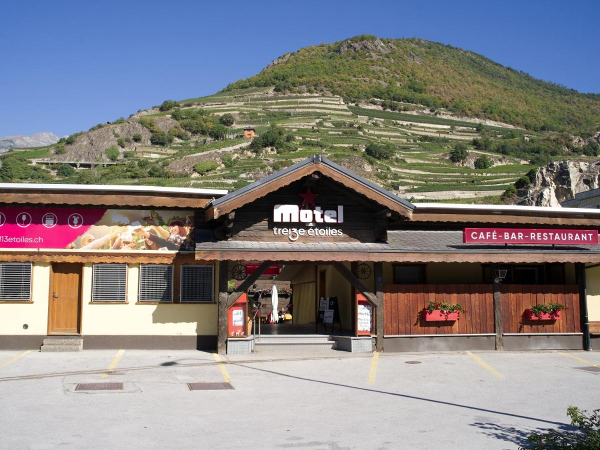 Motel-Restaurant 13 Etoiles Saint-Léonard エクステリア 写真