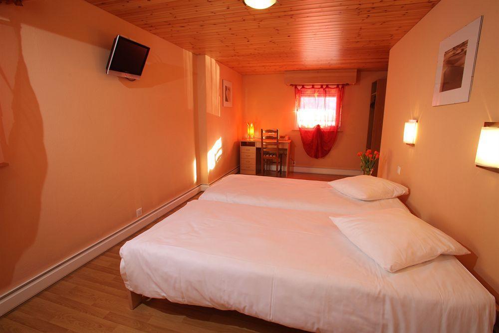 Motel-Restaurant 13 Etoiles Saint-Léonard エクステリア 写真
